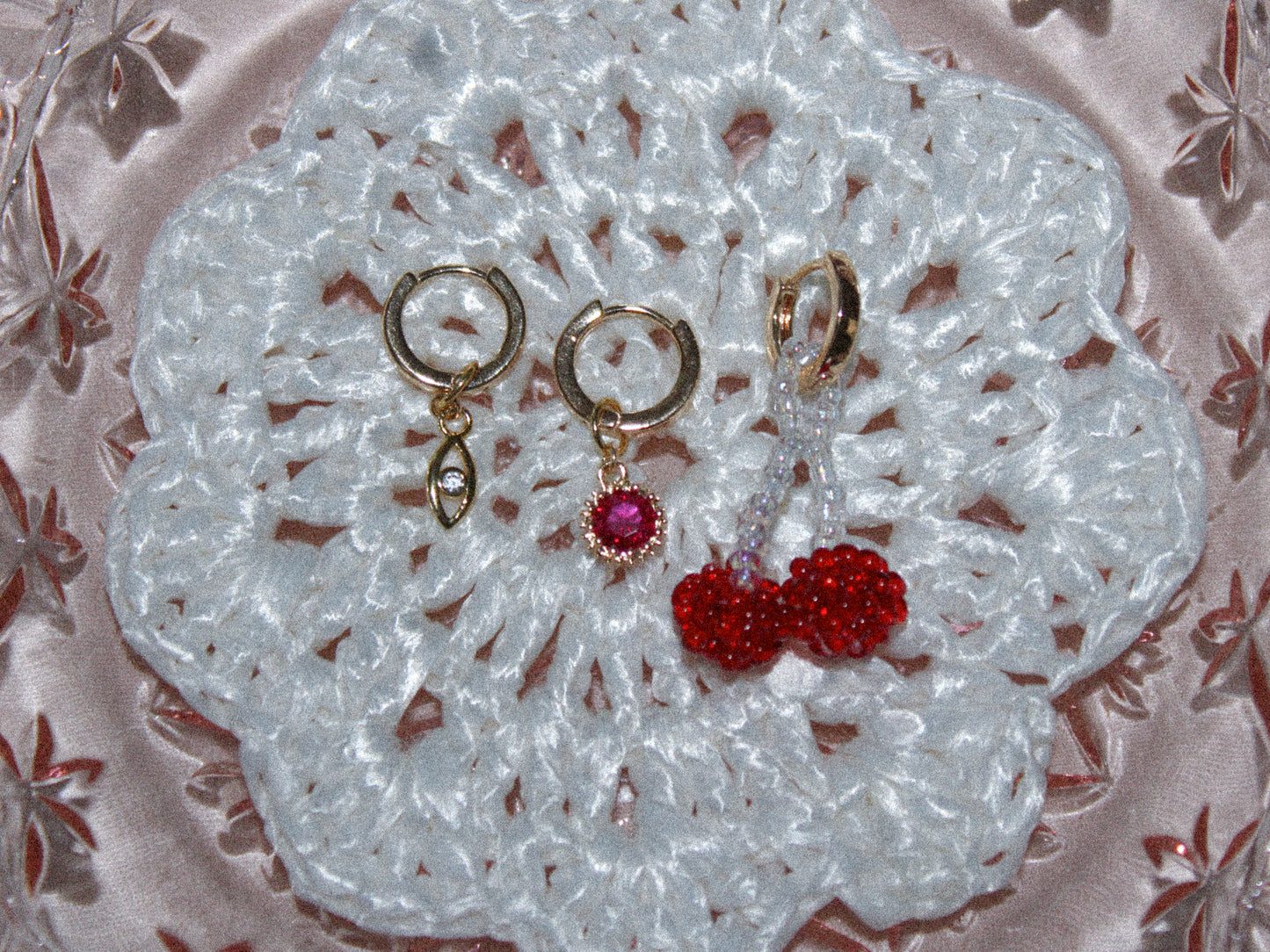 DISCO CHERRY CHARM