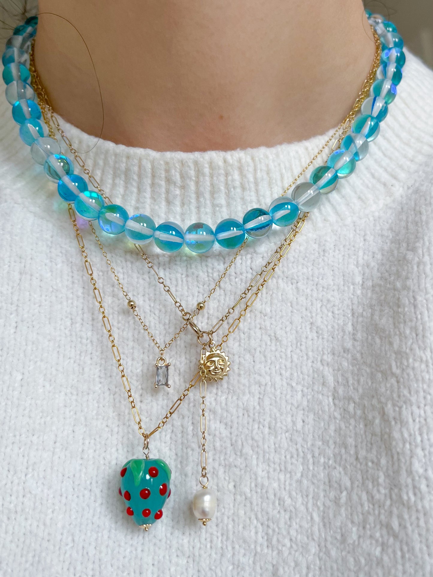 THE STRAWBERRY NECKLACE - TEAL