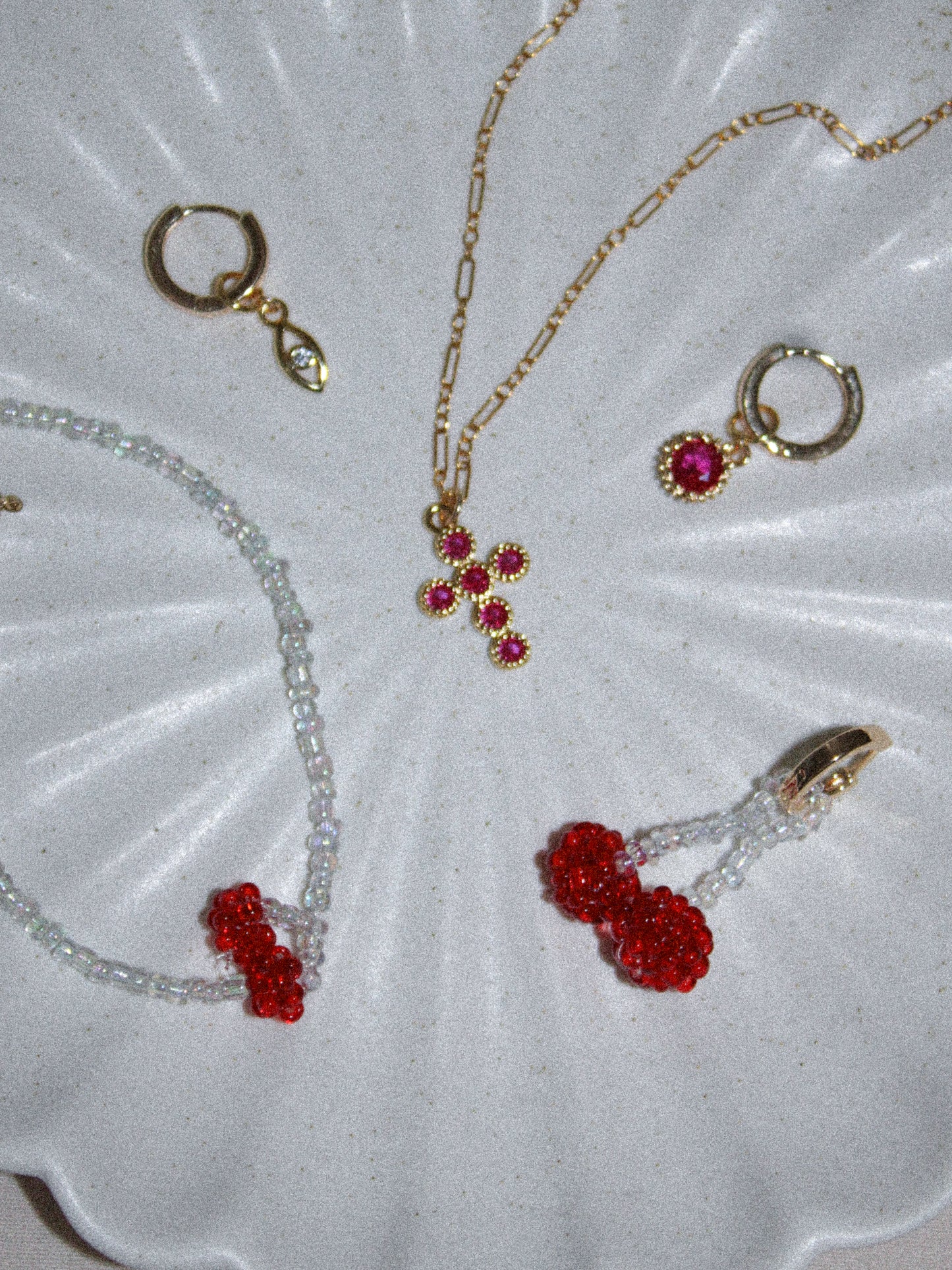 DISCO CHERRY CHARM