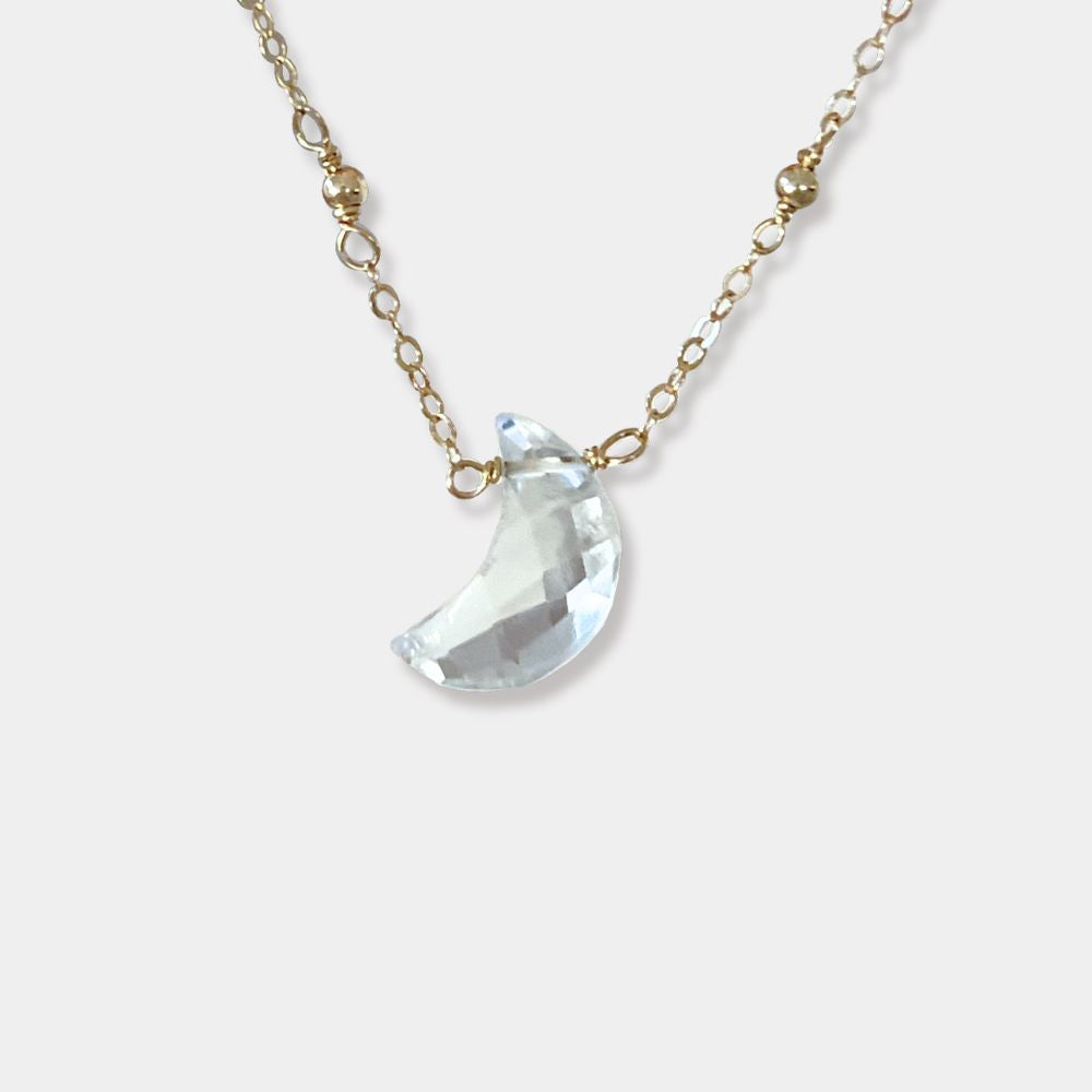 MINI FEGÁRI CHOKER Quartz Moon Gold Filled Necklace – Poise N