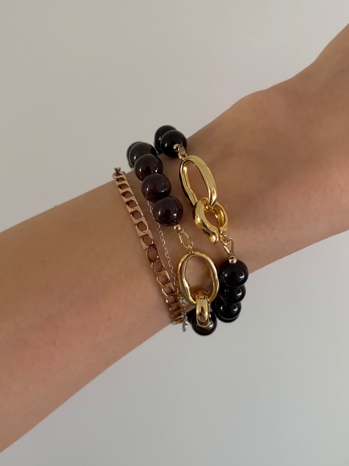 CHERRYGIRL NOIR BRACELET